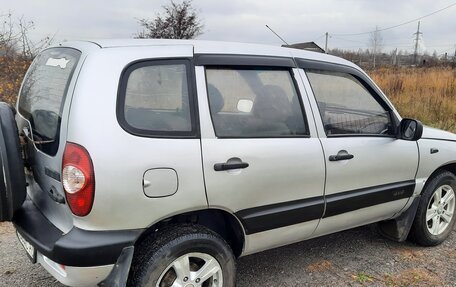 Chevrolet Niva I рестайлинг, 2003 год, 375 000 рублей, 3 фотография