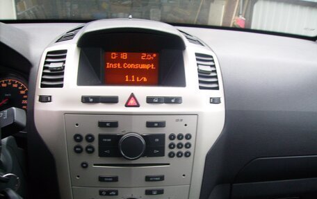 Opel Zafira B, 2008 год, 550 000 рублей, 1 фотография