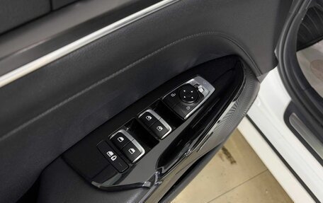 KIA K5, 2020 год, 2 440 000 рублей, 35 фотография