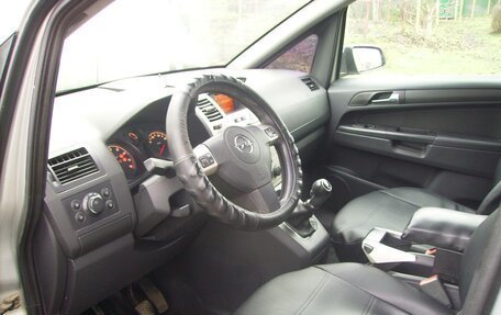 Opel Zafira B, 2008 год, 550 000 рублей, 8 фотография