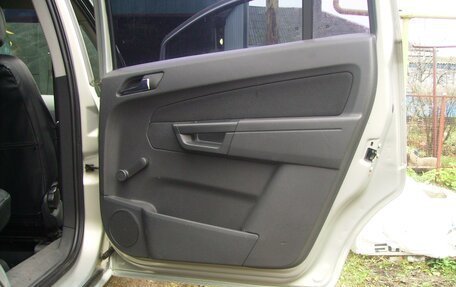 Opel Zafira B, 2008 год, 550 000 рублей, 6 фотография