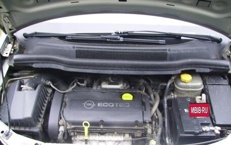 Opel Zafira B, 2008 год, 550 000 рублей, 5 фотография