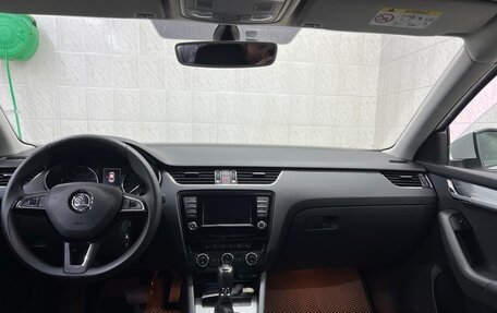 Skoda Octavia, 2016 год, 1 850 000 рублей, 17 фотография