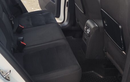 Volkswagen Tiguan I, 2011 год, 1 230 000 рублей, 12 фотография