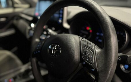 Toyota C-HR I рестайлинг, 2020 год, 1 925 000 рублей, 9 фотография