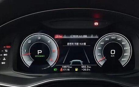 Audi Q8 I, 2023 год, 10 850 000 рублей, 8 фотография