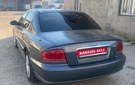 Hyundai Sonata IV рестайлинг, 2005 год, 450 000 рублей, 7 фотография