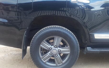 Toyota Land Cruiser 200, 2012 год, 3 650 000 рублей, 21 фотография