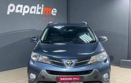 Toyota RAV4, 2013 год, 1 699 000 рублей, 2 фотография