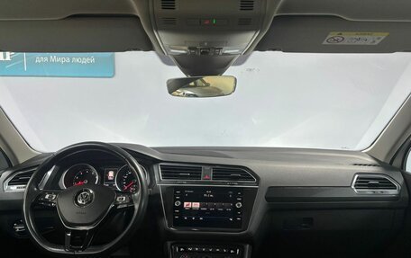 Volkswagen Tiguan II, 2019 год, 2 630 000 рублей, 12 фотография