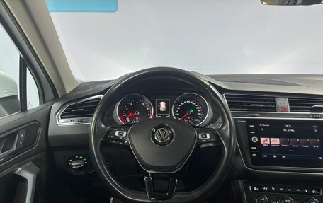 Volkswagen Tiguan II, 2019 год, 2 630 000 рублей, 20 фотография