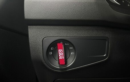 Volkswagen Tiguan II, 2019 год, 2 630 000 рублей, 21 фотография