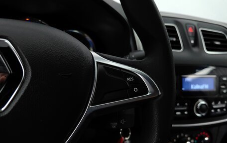 Renault Sandero II рестайлинг, 2019 год, 1 377 000 рублей, 18 фотография