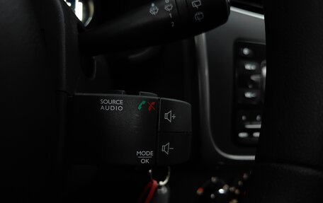 Renault Sandero II рестайлинг, 2019 год, 1 377 000 рублей, 21 фотография