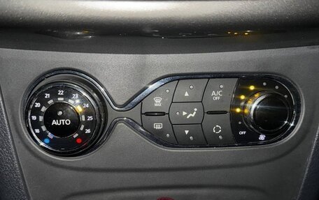 Renault Logan II, 2021 год, 1 600 000 рублей, 10 фотография