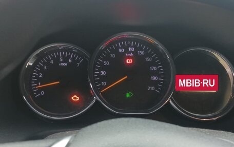 Renault Logan II, 2021 год, 650 000 рублей, 7 фотография