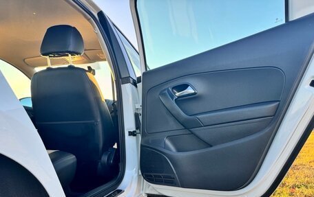 Volkswagen Polo VI (EU Market), 2014 год, 1 000 000 рублей, 20 фотография