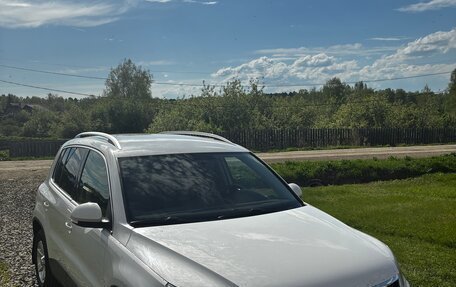 Volkswagen Tiguan I, 2009 год, 1 100 000 рублей, 2 фотография