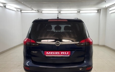 Opel Zafira C рестайлинг, 2012 год, 935 000 рублей, 3 фотография