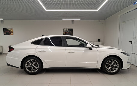 Hyundai Sonata VIII, 2021 год, 2 525 000 рублей, 5 фотография