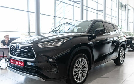 Toyota Highlander, 2025 год, 6 590 000 рублей, 1 фотография