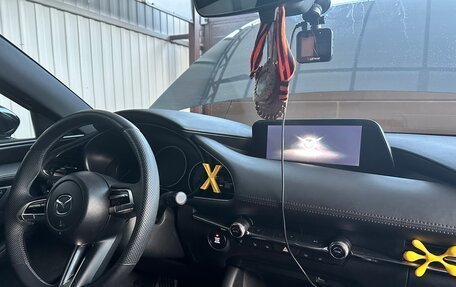 Mazda 3, 2019 год, 2 550 000 рублей, 11 фотография