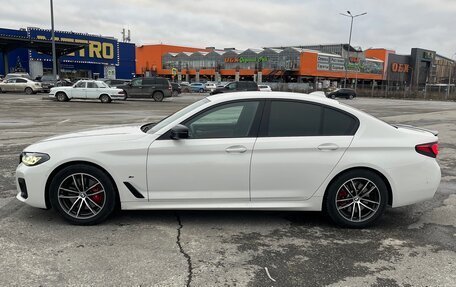 BMW 5 серия, 2021 год, 6 000 000 рублей, 3 фотография