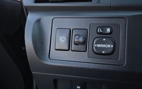 Toyota Verso I, 2009 год, 890 000 рублей, 14 фотография