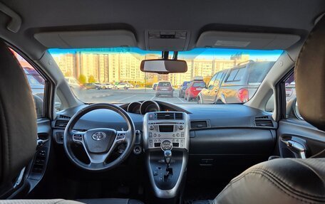 Toyota Verso I, 2009 год, 890 000 рублей, 13 фотография