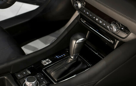 Mazda 6, 2019 год, 2 365 000 рублей, 12 фотография