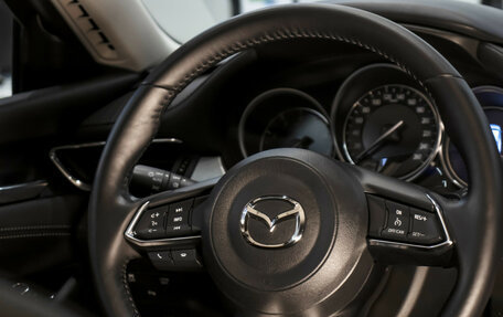 Mazda 6, 2019 год, 2 365 000 рублей, 11 фотография