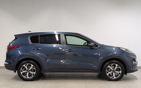 KIA Sportage IV рестайлинг, 2019 год, 2 400 000 рублей, 4 фотография