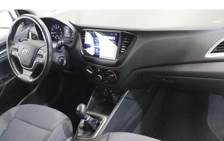 Hyundai Solaris II рестайлинг, 2019 год, 1 079 000 рублей, 5 фотография