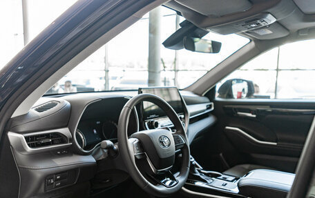 Toyota Highlander, 2025 год, 6 790 000 рублей, 7 фотография