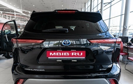 Toyota Highlander, 2025 год, 6 790 000 рублей, 5 фотография