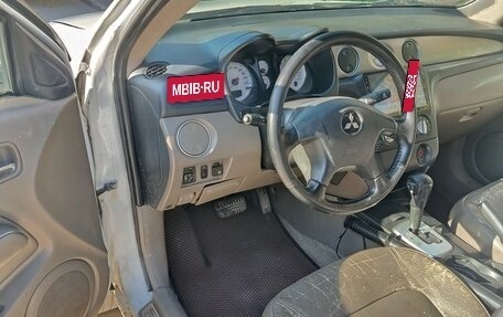 Mitsubishi Outlander III рестайлинг 3, 2004 год, 400 000 рублей, 14 фотография