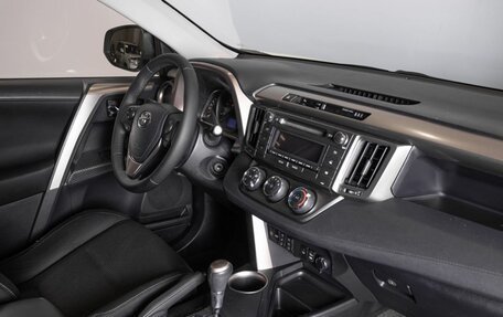 Toyota RAV4, 2013 год, 1 657 800 рублей, 4 фотография