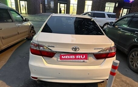 Toyota Camry, 2016 год, 1 850 000 рублей, 3 фотография