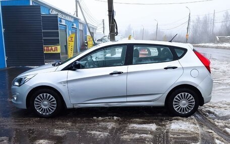 Hyundai Solaris II рестайлинг, 2015 год, 780 000 рублей, 10 фотография