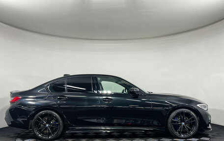 BMW 3 серия, 2019 год, 4 097 000 рублей, 6 фотография