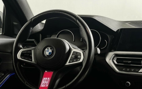 BMW 3 серия, 2019 год, 4 097 000 рублей, 15 фотография