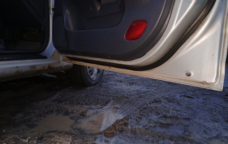 Hyundai Elantra III, 2002 год, 250 000 рублей, 13 фотография