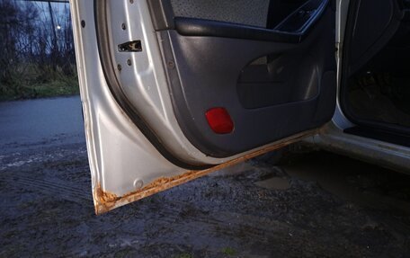 Hyundai Elantra III, 2002 год, 250 000 рублей, 16 фотография