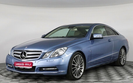 Mercedes-Benz E-Класс, 2012 год, 1 999 000 рублей, 1 фотография