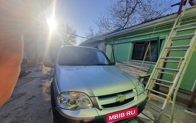Chevrolet Niva I рестайлинг, 2011 год, 650 000 рублей, 1 фотография