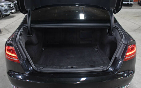 Audi A8, 2011 год, 1 349 000 рублей, 10 фотография