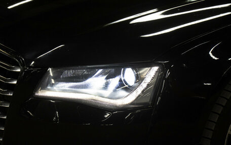 Audi A8, 2011 год, 1 349 000 рублей, 24 фотография