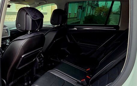 Volkswagen Tiguan II, 2019 год, 3 320 000 рублей, 14 фотография