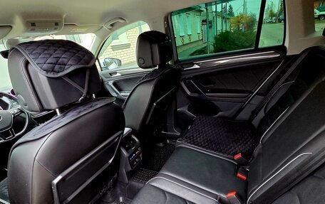 Volkswagen Tiguan II, 2019 год, 3 320 000 рублей, 12 фотография