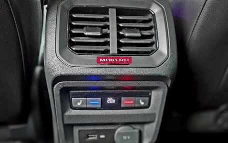 Volkswagen Tiguan II, 2019 год, 3 320 000 рублей, 25 фотография